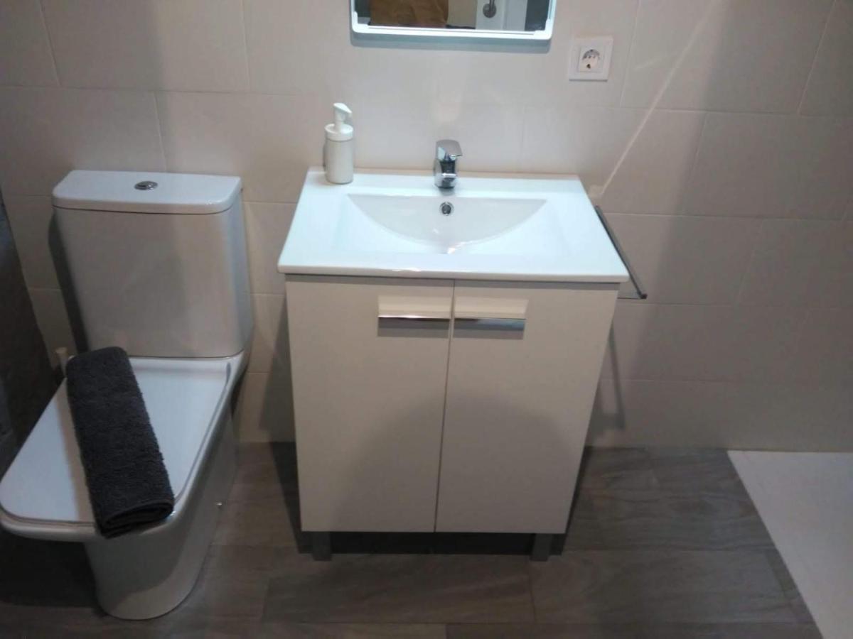 Pequeno Alojamiento Con Mini Piscina - No Climatizada Valencia Exterior photo